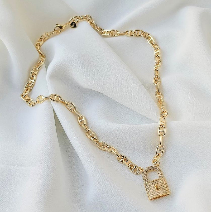 14k Gold Padlock Necklace Australia I Popular Gold Padlock Necklace – White  Box Jewellery
