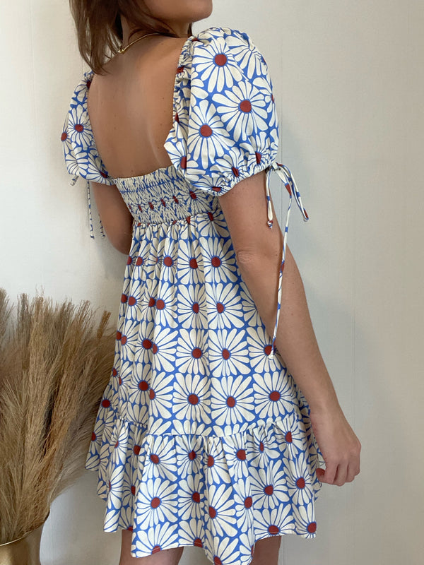 Lonnie Ruffled Printed Tunic Dress - Aqua/Royal Floral – COCO + CARMEN