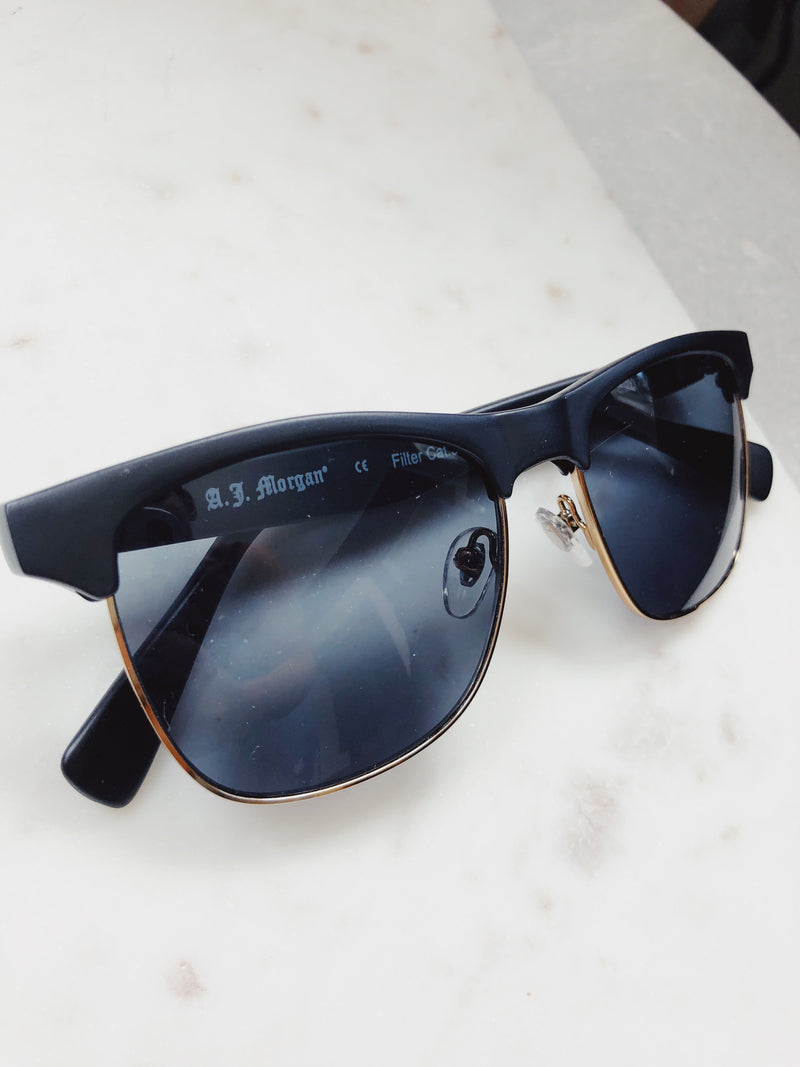 Adele Aviator Sunglasses by AJ Morgan - amannequin - amannequin