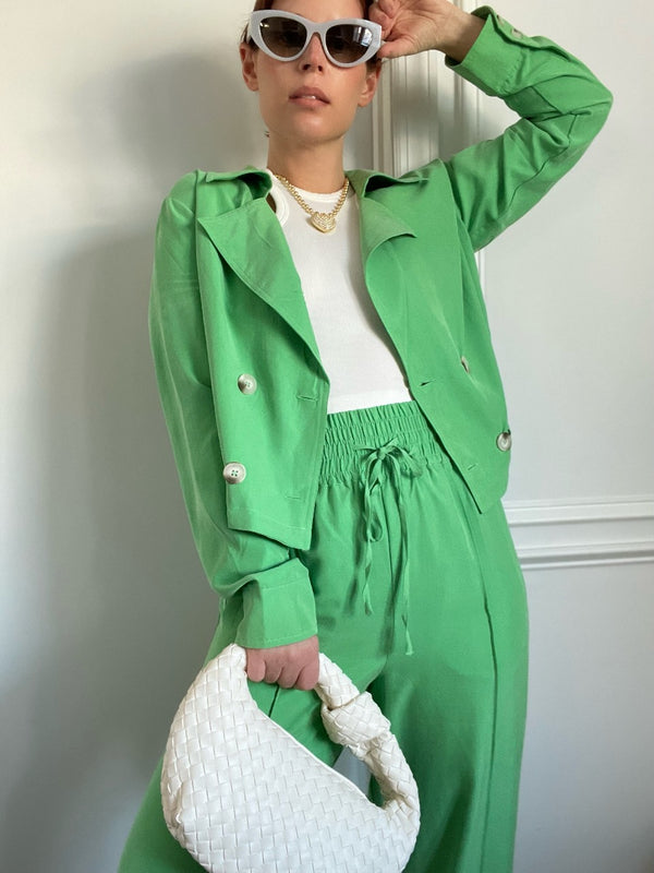Isobel Green Cropped Collared Jacket | Current Air