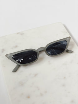 Royale Matte Gray Cat Eye Sunglasses by AJ Morgan - amannequin - amannequin